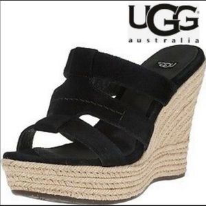 Ugg Tawnie Wedges, black size 9